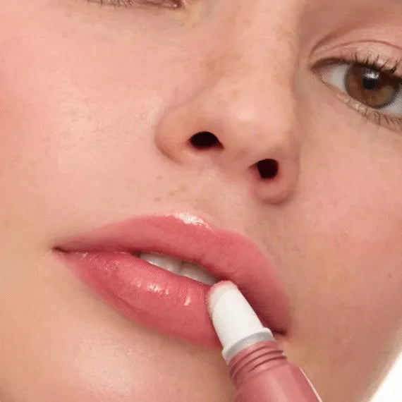 SILKY CARE LIPGLOSS lūpų blizgis